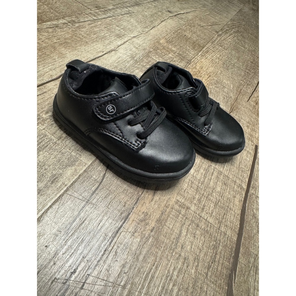 Stride Rite SRT Giles Boys Black Leather Dress Shoe Walking Shoe Memory Foam